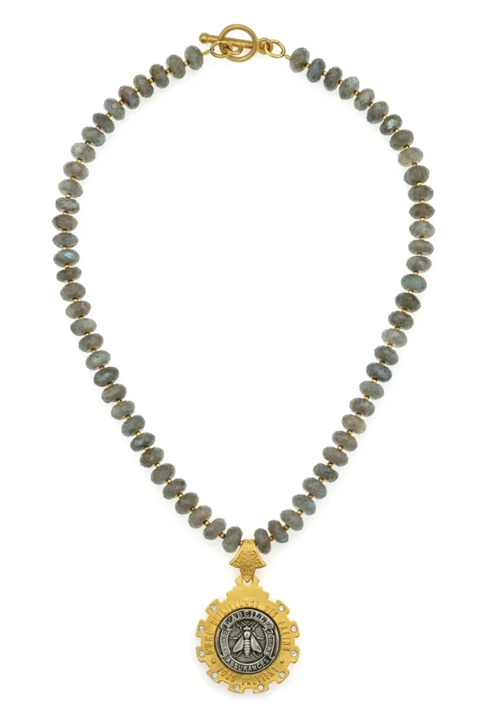 French Kande Elysande Necklace Pearl Saumur Gold Pendant